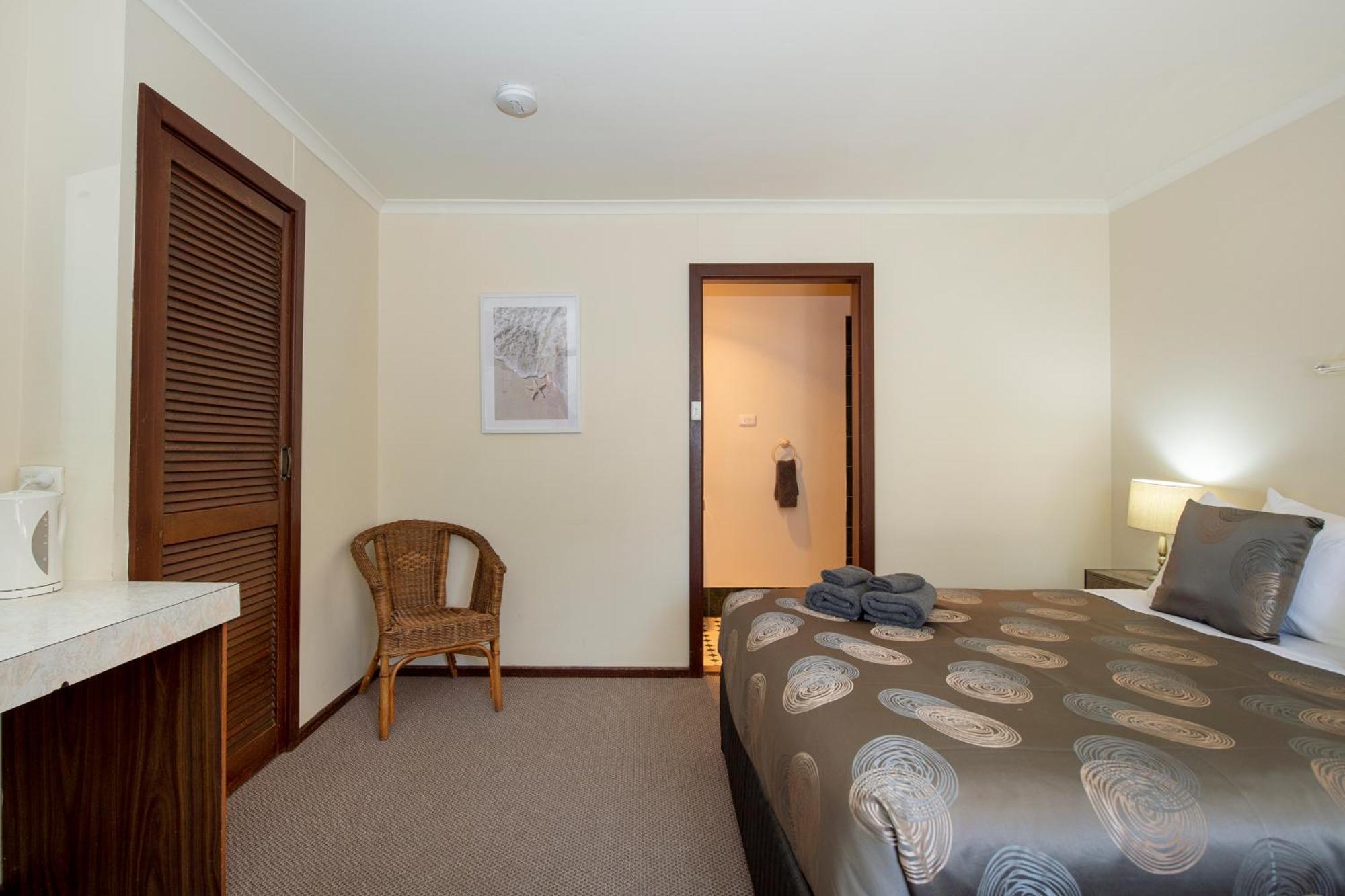 Ardrossan Hotel Motel Bagian luar foto