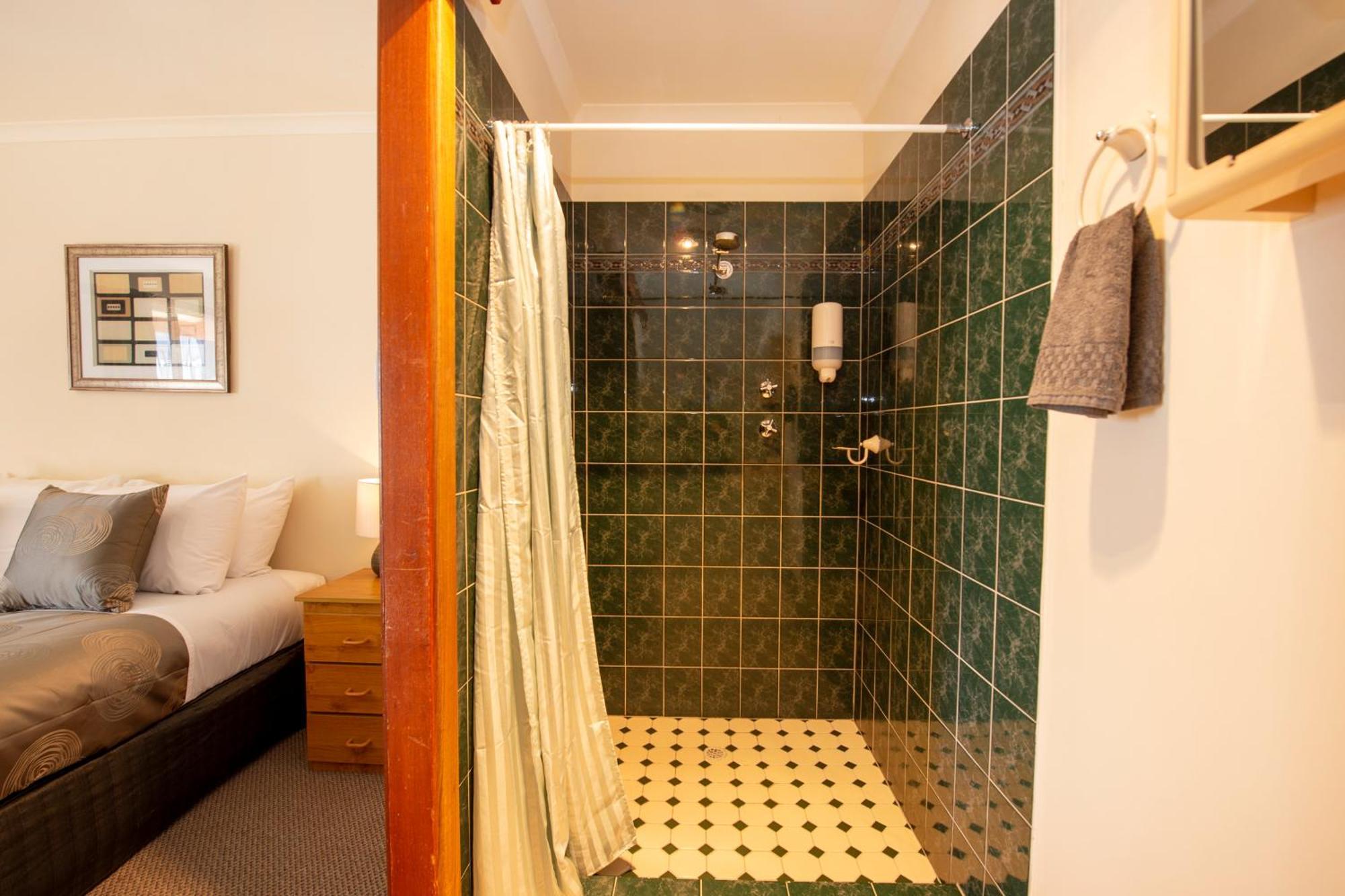 Ardrossan Hotel Motel Bagian luar foto